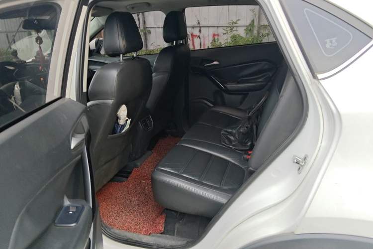 Used MG GS 2015 1.5TGI TST Luxury Edition Left Rear Seat