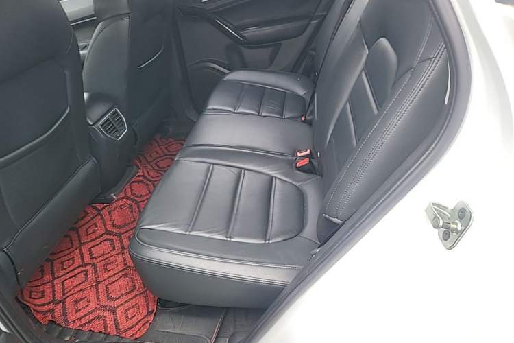 Used MG GS 2015 1.5TGI TST Luxury Edition Left Rear Seat