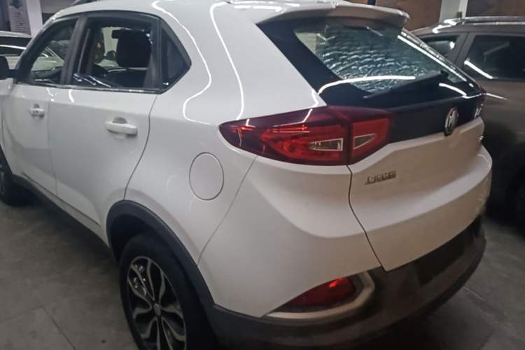 Used MG GS 2015 1.5TGI TST Luxury Edition Rear Left 45 Deg