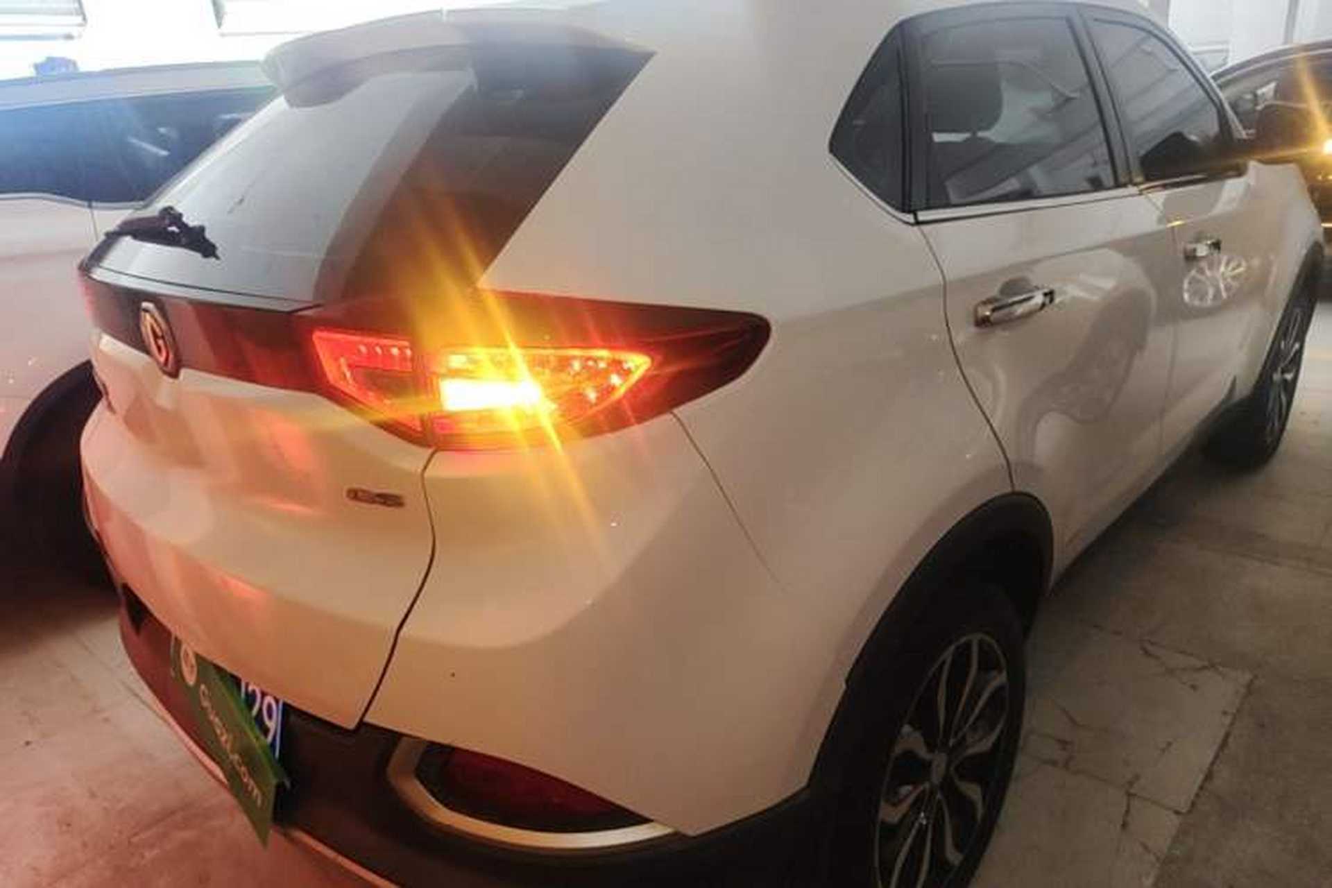 Used MG GS 2015 2.0TGI TST Luxury Edition Rear Right 45 Deg