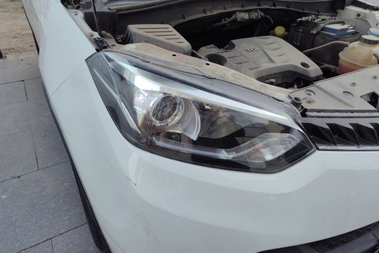 Used MG GS 2015 1.5TGI TST Luxury Edition Right Front Headlight