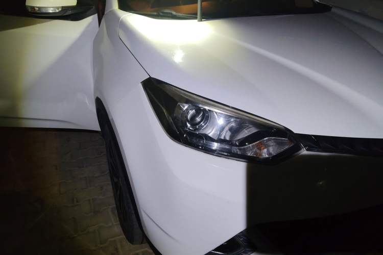 Used MG GS 2015 1.5TGI TST Luxury Edition Right Front Headlight