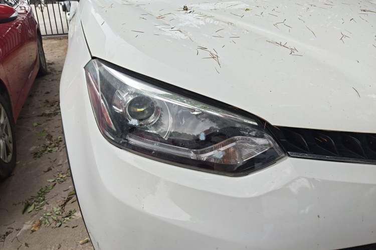 Used MG GS 2015 1.5TGI TST Luxury Edition Right Front Headlight