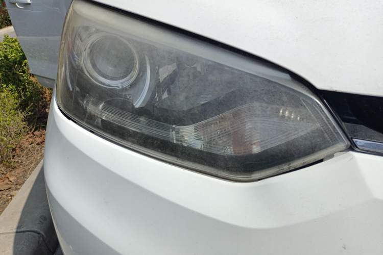 Used MG GS 2015 1.5TGI TST Luxury Edition Right Front Headlight