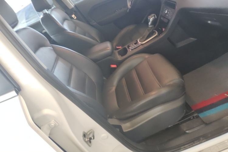 Used MG GS 2015 1.5TGI TST Luxury Edition Right Front Seat