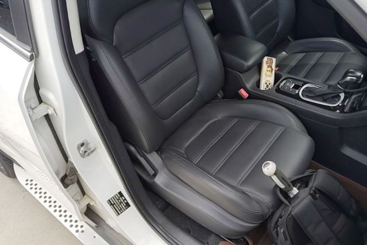 Used MG GS 2015 1.5TGI TST Luxury Edition Right Front Seat