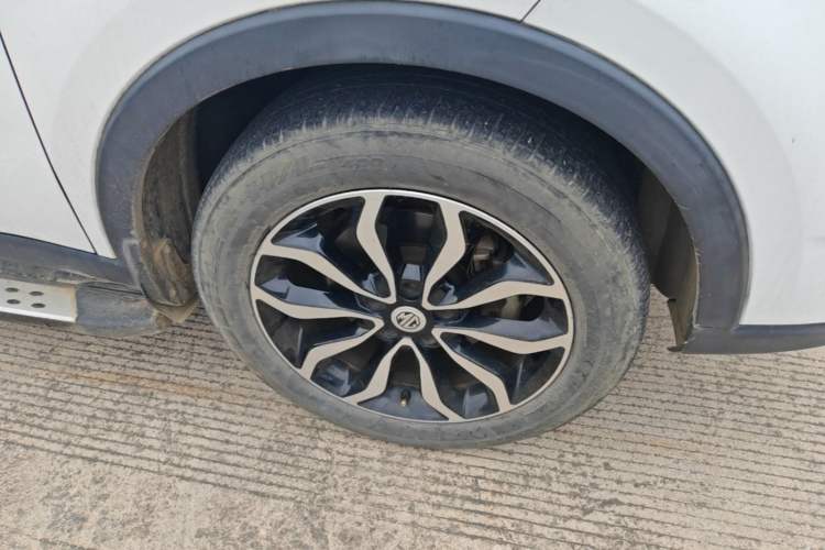 Used MG GS 2015 1.5TGI TST Luxury Edition Right Front Wheel Hub