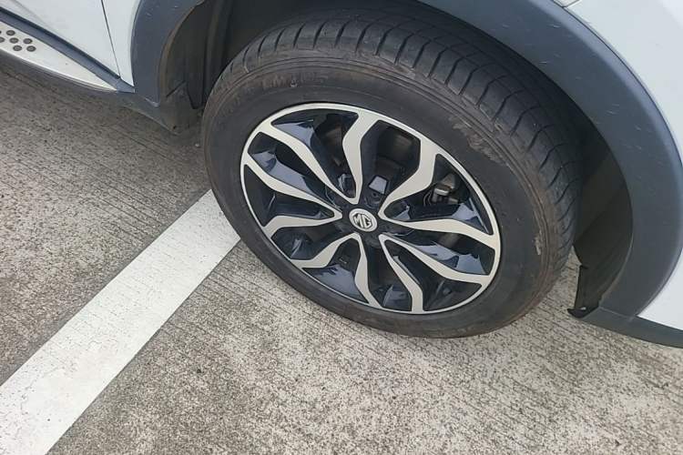 Used MG GS 2015 1.5TGI TST Luxury Edition Right Front Wheel Hub
