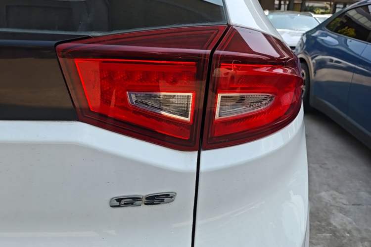 Used MG GS 2015 1.5TGI TST Luxury Edition Right Rear Taillight