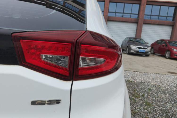 Used MG GS 2015 1.5TGI TST Luxury Edition Right Rear Taillight