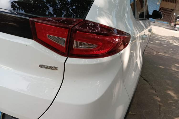 Used MG GS 2015 1.5TGI TST Luxury Edition Right Rear Taillight