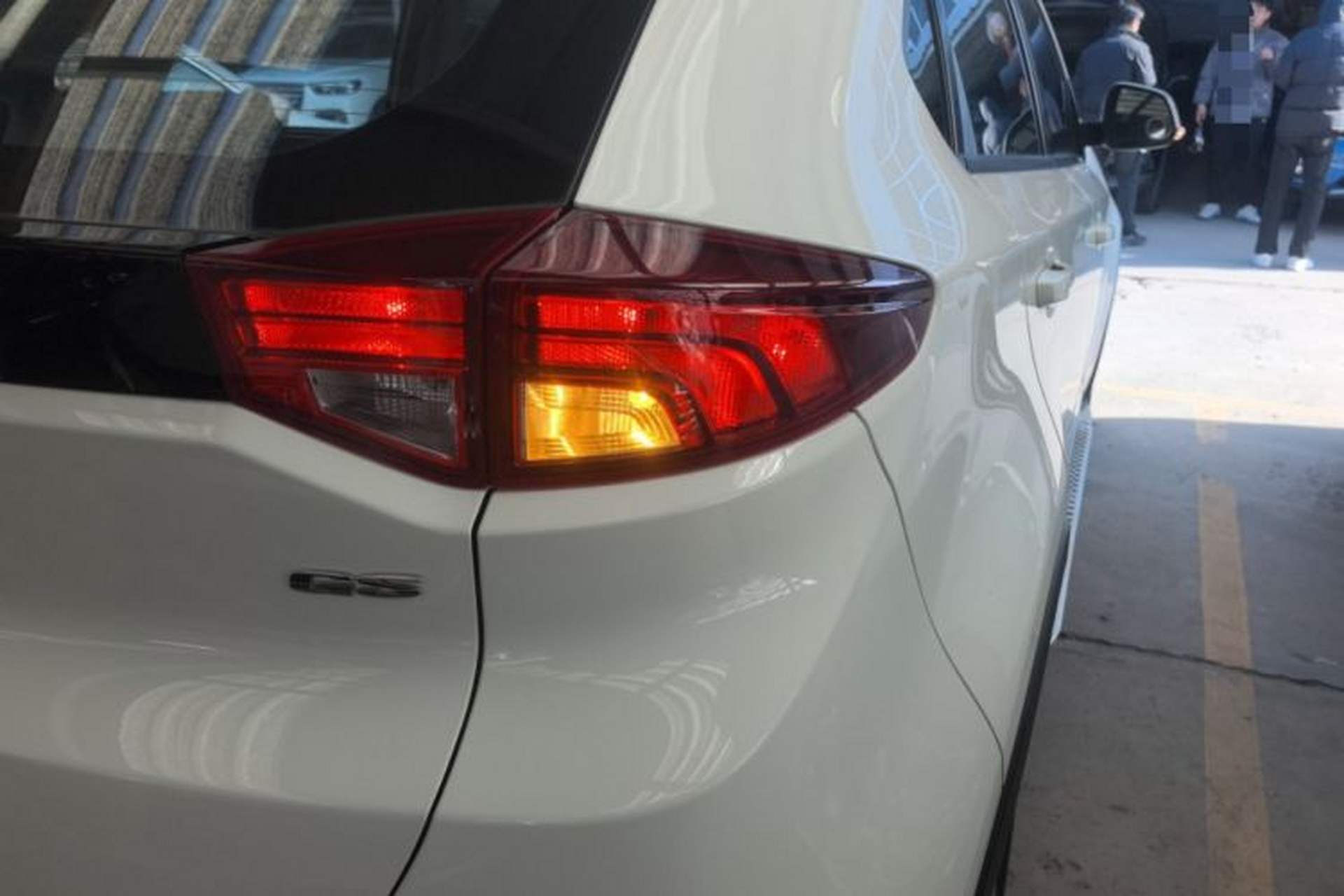 Used MG GS 2015 1.5TGI Manual Elite Edition Right Rear Taillight