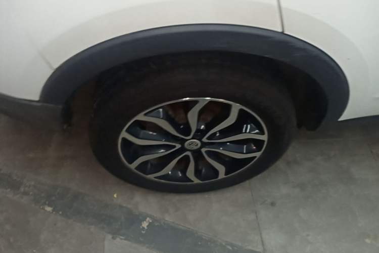 Used MG GS 2015 1.5TGI TST Luxury Edition Right Rear Wheel Hub