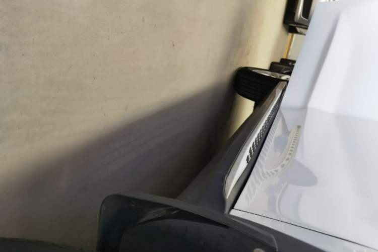 Used MG GS 2015 1.5TGI TST Elite Edition Right Side Sill