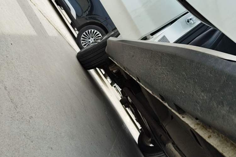 Used MG GS 2015 1.5TGI TST Luxury Edition Right Side Sill