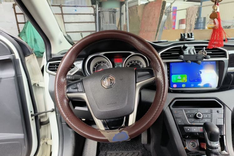 Used MG GS 2015 1.5TGI TST Luxury Edition Steering Wheel