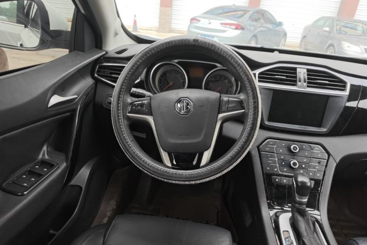 Used MG GS 2015 1.5TGI TST Luxury Edition Steering Wheel