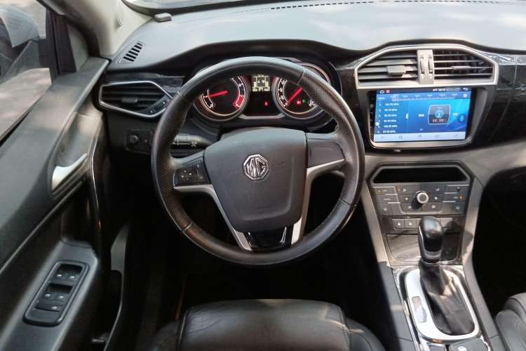 Used MG GS 2015 1.5TGI TST Luxury Edition Steering Wheel