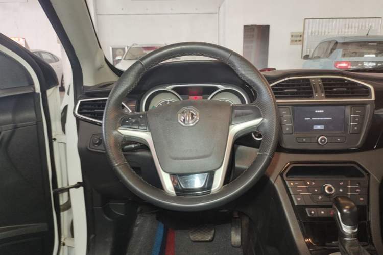 Used MG GS 2015 1.5TGI TST Luxury Edition Steering Wheel