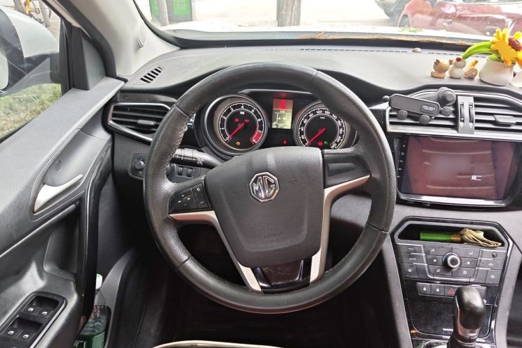 Used MG GS 2015 1.5TGI TST Luxury Edition Steering Wheel