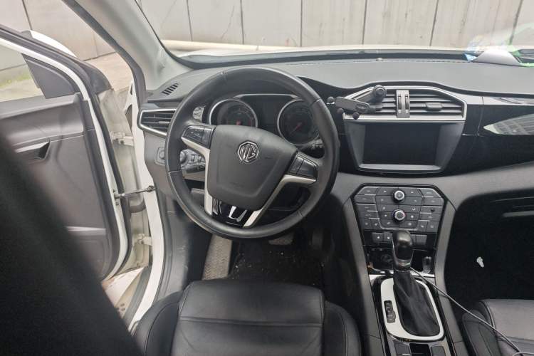 Used MG GS 2015 1.5TGI TST Luxury Edition Steering Wheel
