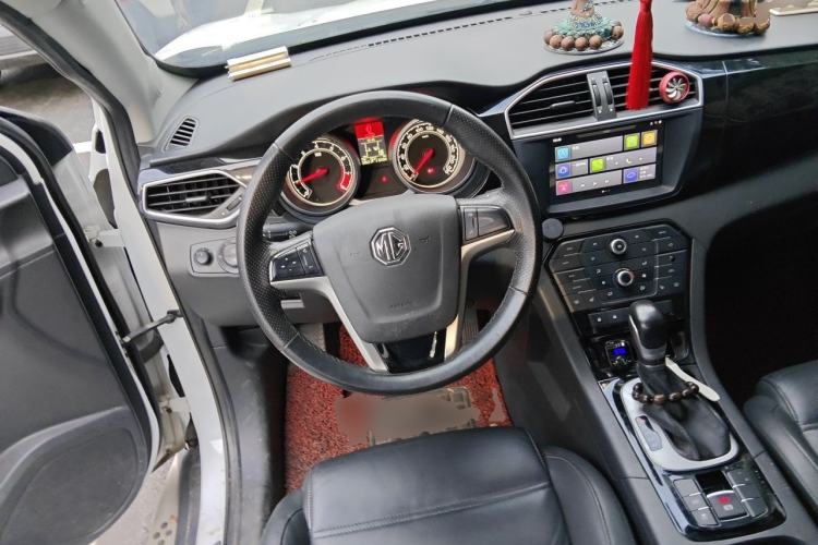 Used MG GS 2015 1.5TGI TST Luxury Edition Steering Wheel