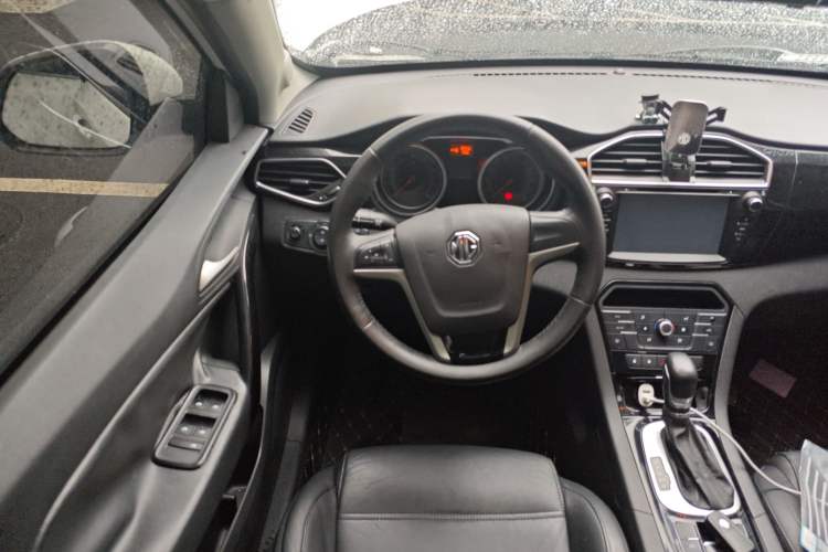 Used MG GS 2015 1.5TGI TST Luxury Edition Steering Wheel