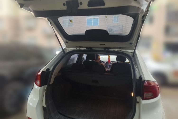 Used MG GS 2015 1.5TGI TST Elite Edition Trunk