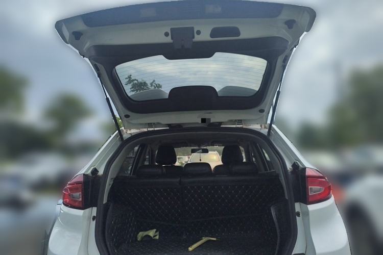 Used MG GS 2015 2.0TGI TST Luxury Edition Trunk
