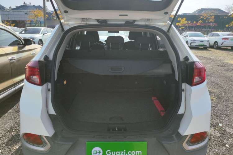 Used MG GS 2015 1.5TGI Manual Elite Edition Trunk