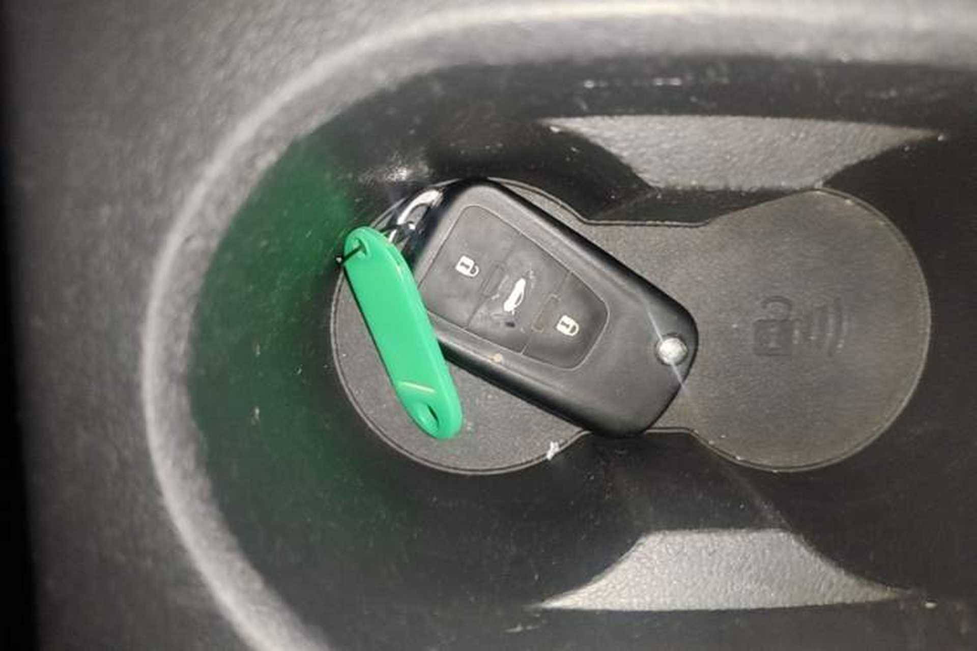 Used MG GS 2015 2.0TGI TST Luxury Edition Vehicle Key