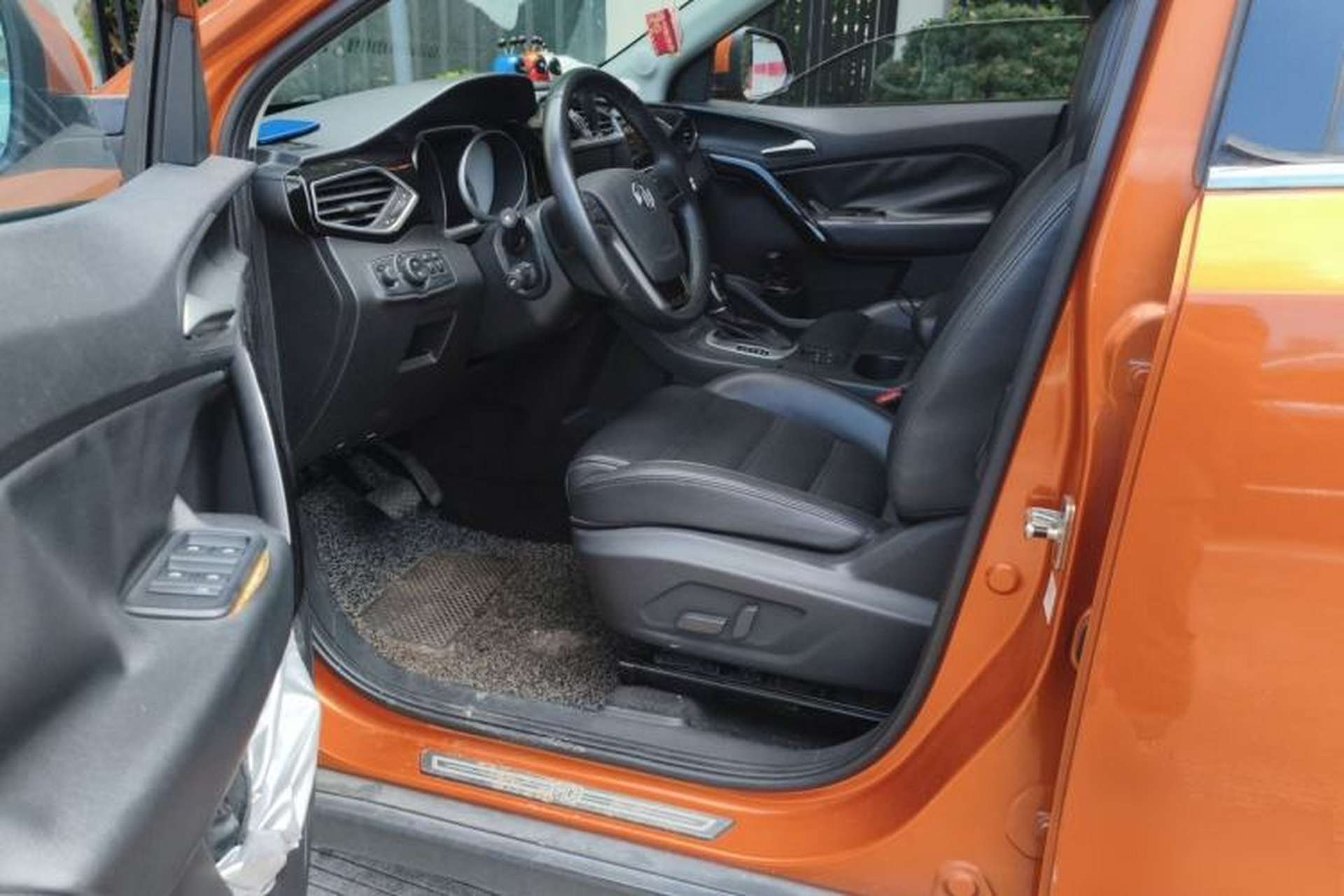 Used MG GS 2015 1.5TGI TST Luxury Edition Driver Seat