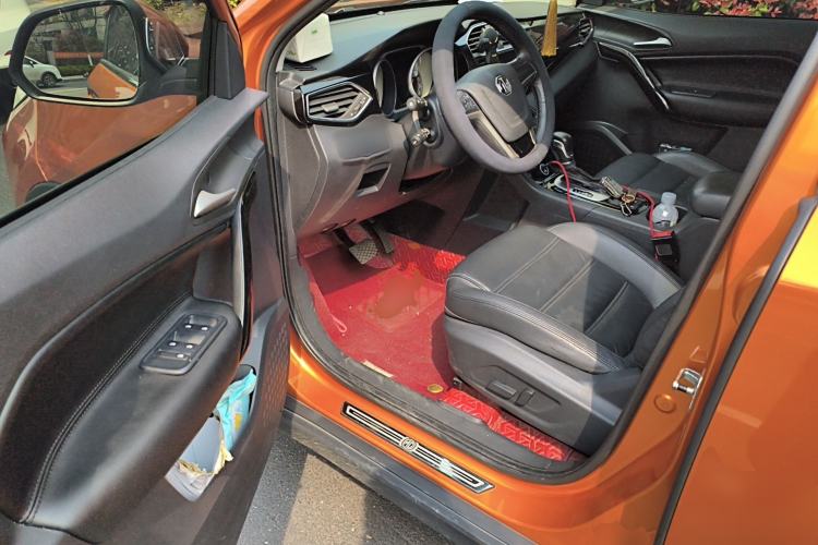 Used MG GS 2015 1.5TGI TST Luxury Edition Driver Seat