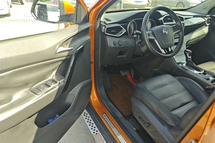 Used MG GS 2015 1.5TGI TST Luxury Edition Driver Seat
