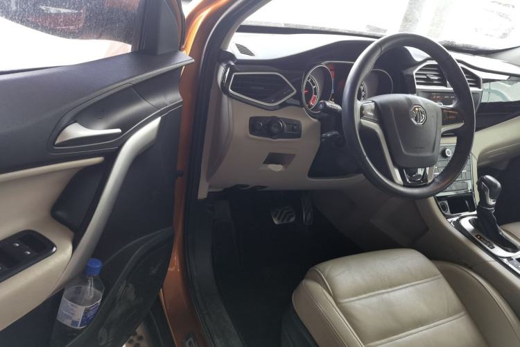 Used MG GS 2015 2.0TGI TST Four-Wheel Drive Flagship Edition Driver Seat
