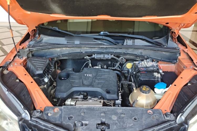 Used MG GS 2015 1.5TGI TST Elite Edition Engine Bay