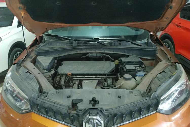 Used MG GS 2015 2.0TGI TST Four-Wheel Drive Flagship Edition Engine Bay