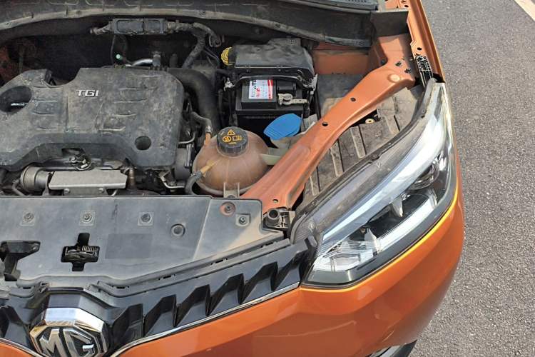 Used MG GS 2015 1.5TGI TST Luxury Edition Engine Bay Left