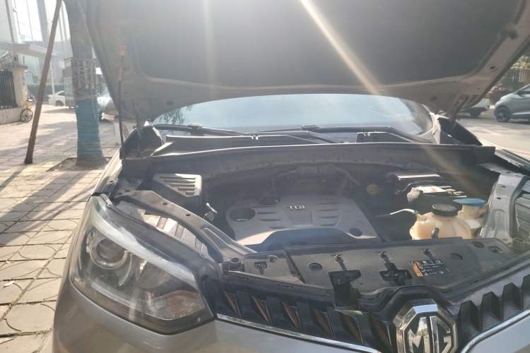 Used MG GS 2015 1.5TGI TST Luxury Edition Engine Bay Right