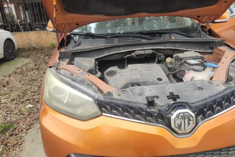 Used MG GS 2015 1.5TGI TST Luxury Edition Engine Bay Right