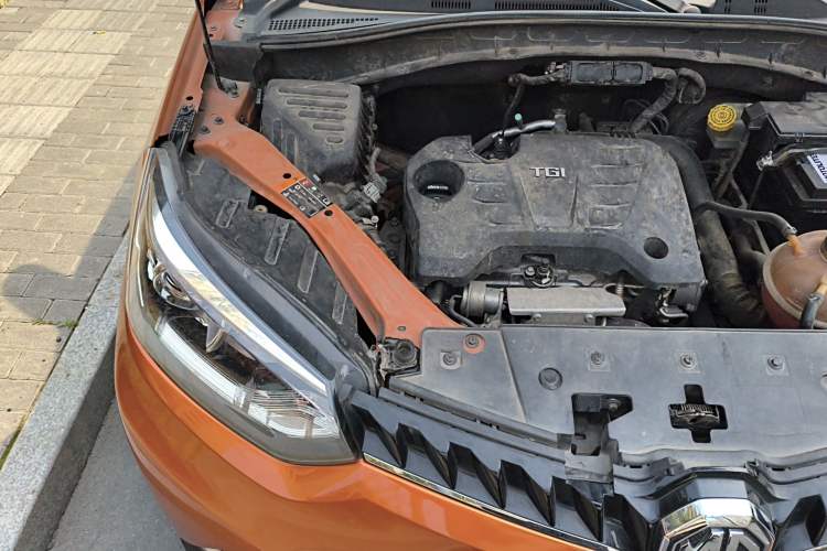 Used MG GS 2015 1.5TGI TST Luxury Edition Engine Bay Right