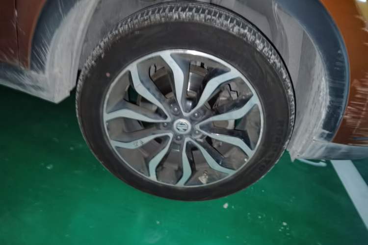 Used MG GS 2015 2.0TGI TST Luxury Edition Exterior 7