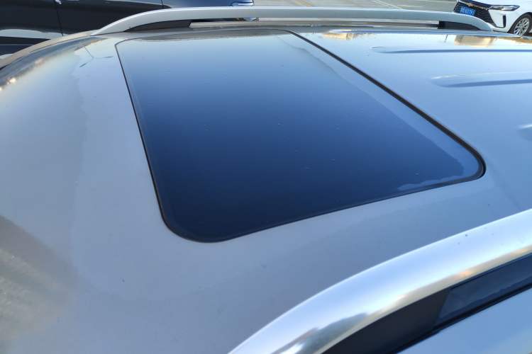 Used MG GS 2015 2.0TGI TST Luxury Edition Exterior 9