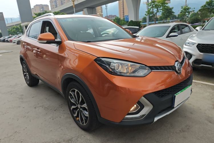 Used MG GS 2015 2.0TGI TST Luxury Edition Front Right 45 Deg