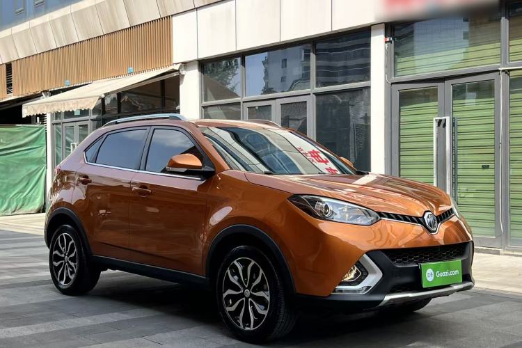 Used MG GS 2015 1.5TGI TST Luxury Edition Front Right 45 Deg