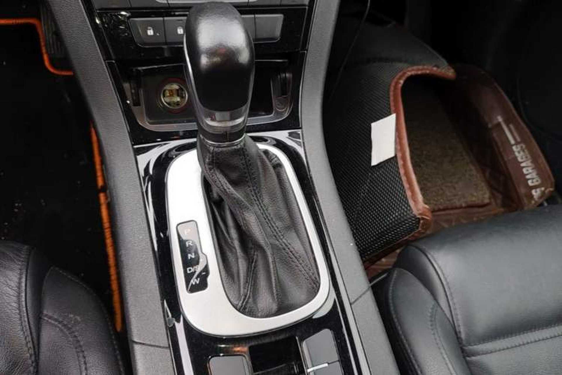 Used MG GS 2015 1.5TGI TST Luxury Edition Gear Lever