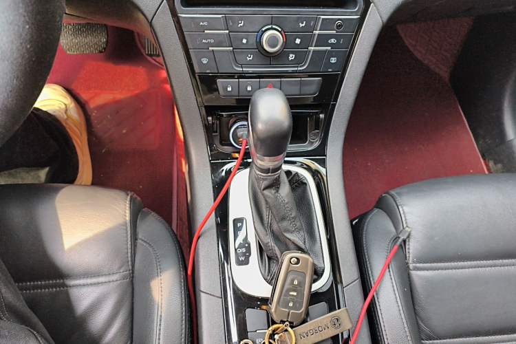 Used MG GS 2015 1.5TGI TST Luxury Edition Gear Lever