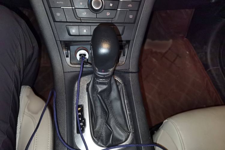 Used MG GS 2015 2.0TGI TST Luxury Edition Gear Lever