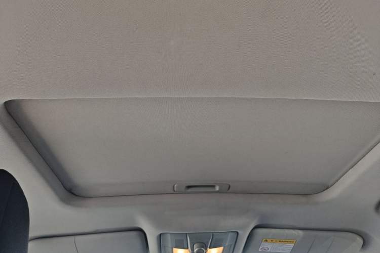 Used MG GS 2015 1.5TGI TST Luxury Edition Headliner