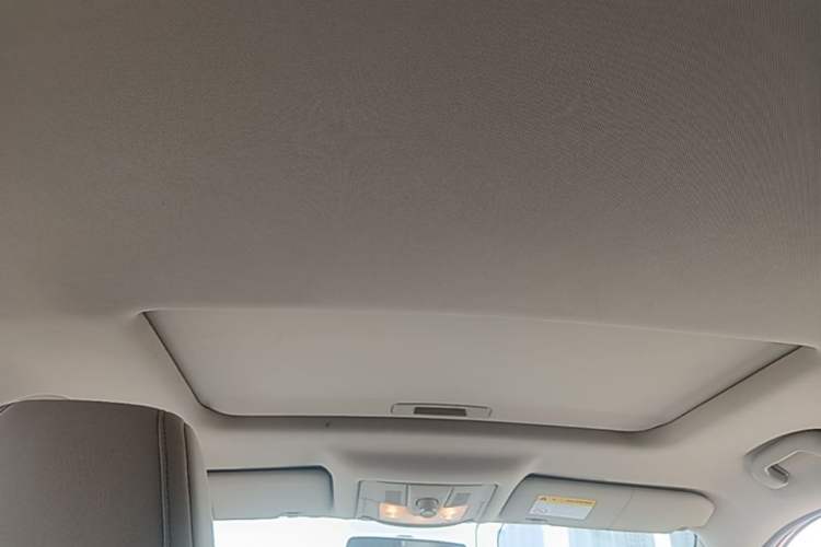 Used MG GS 2015 1.5TGI TST Elite Edition Headliner